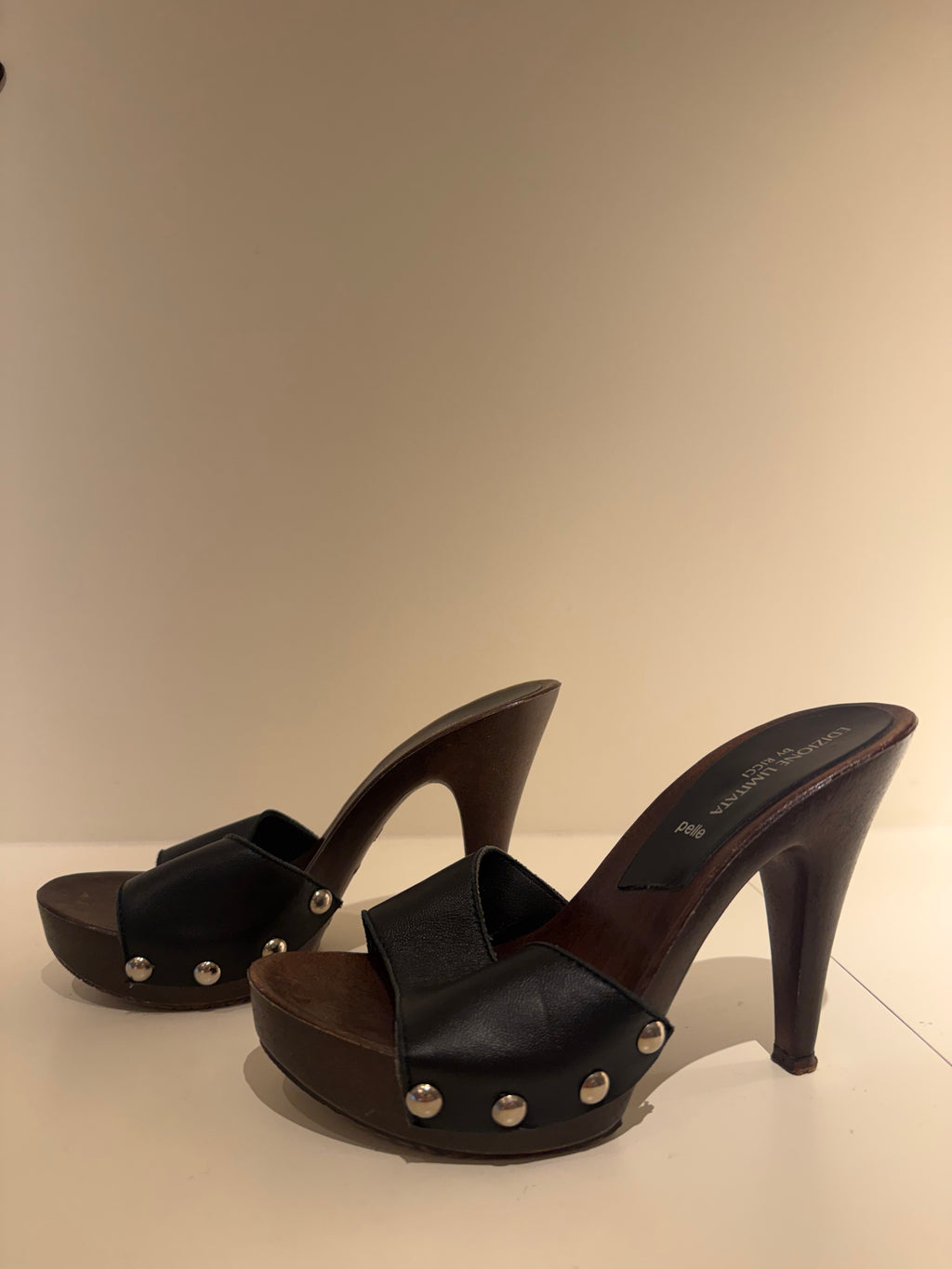 Studded Wooden Heels by Ricci - EU 36 (size 6)
