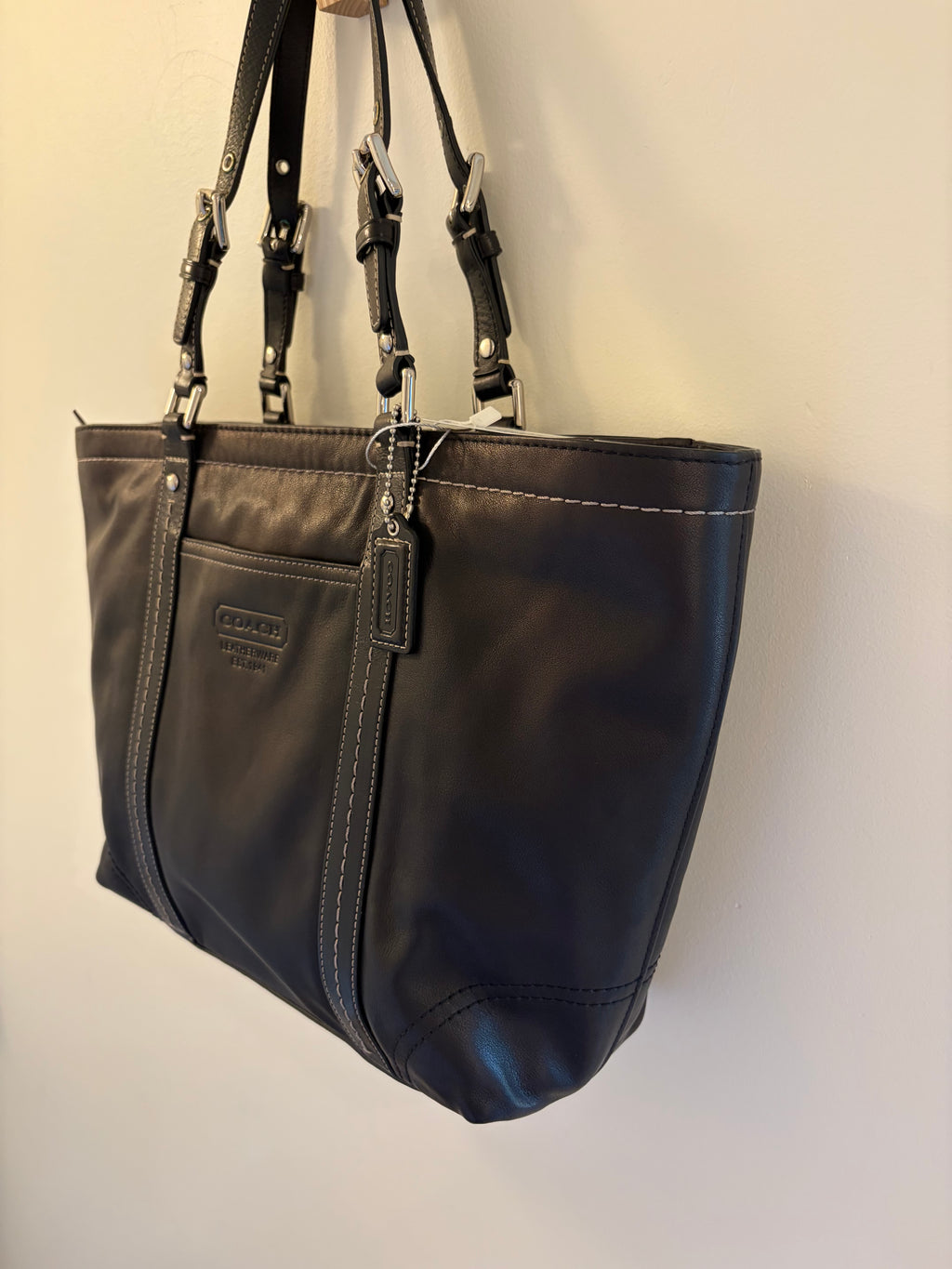 Coach 2008 East West Gallery Large Tote
