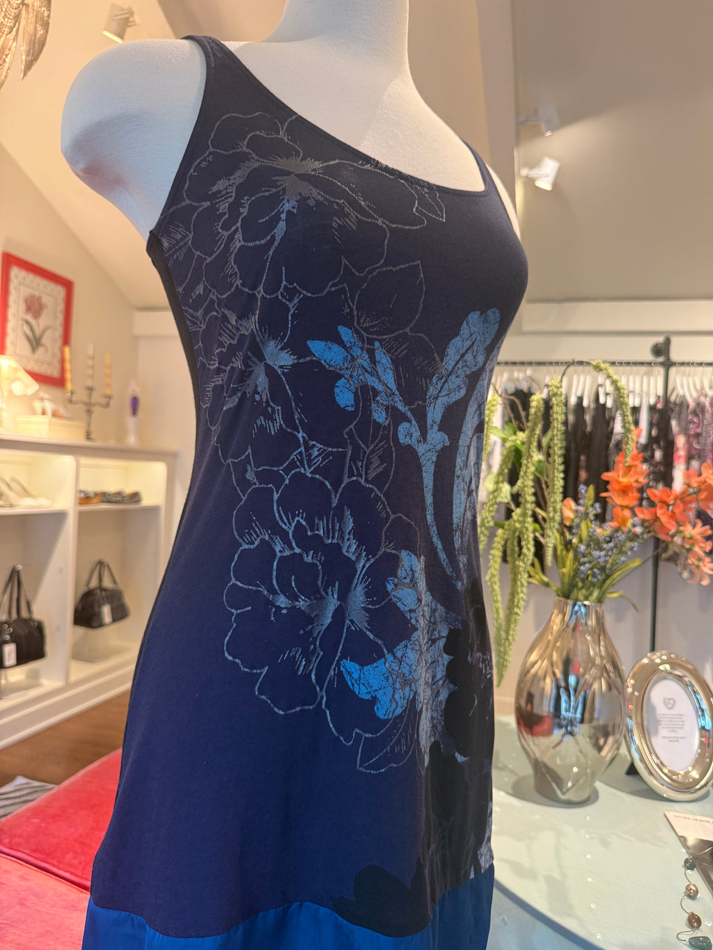"Express" Floral Scoop Neck Dress - Small