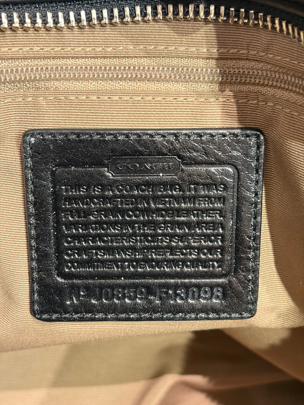 Coach 2008 East West Gallery Large Tote