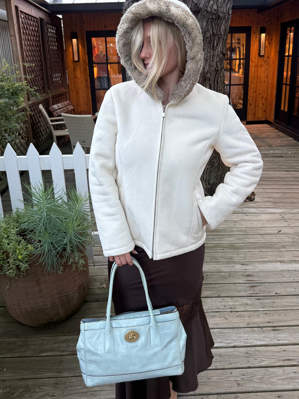 “NY&Co” Cream Coat - Medium