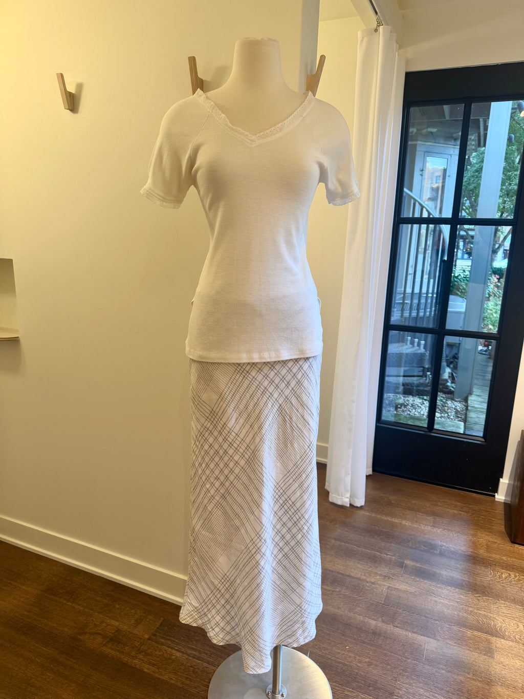 100% Linen Plaid Maxi Skirt - Size 4
