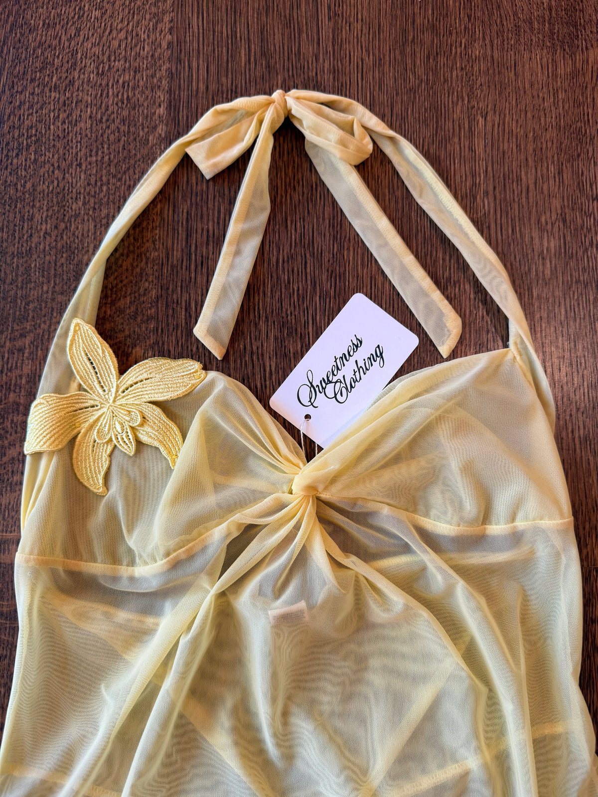 2004 VS Yellow Flower Halter - Small