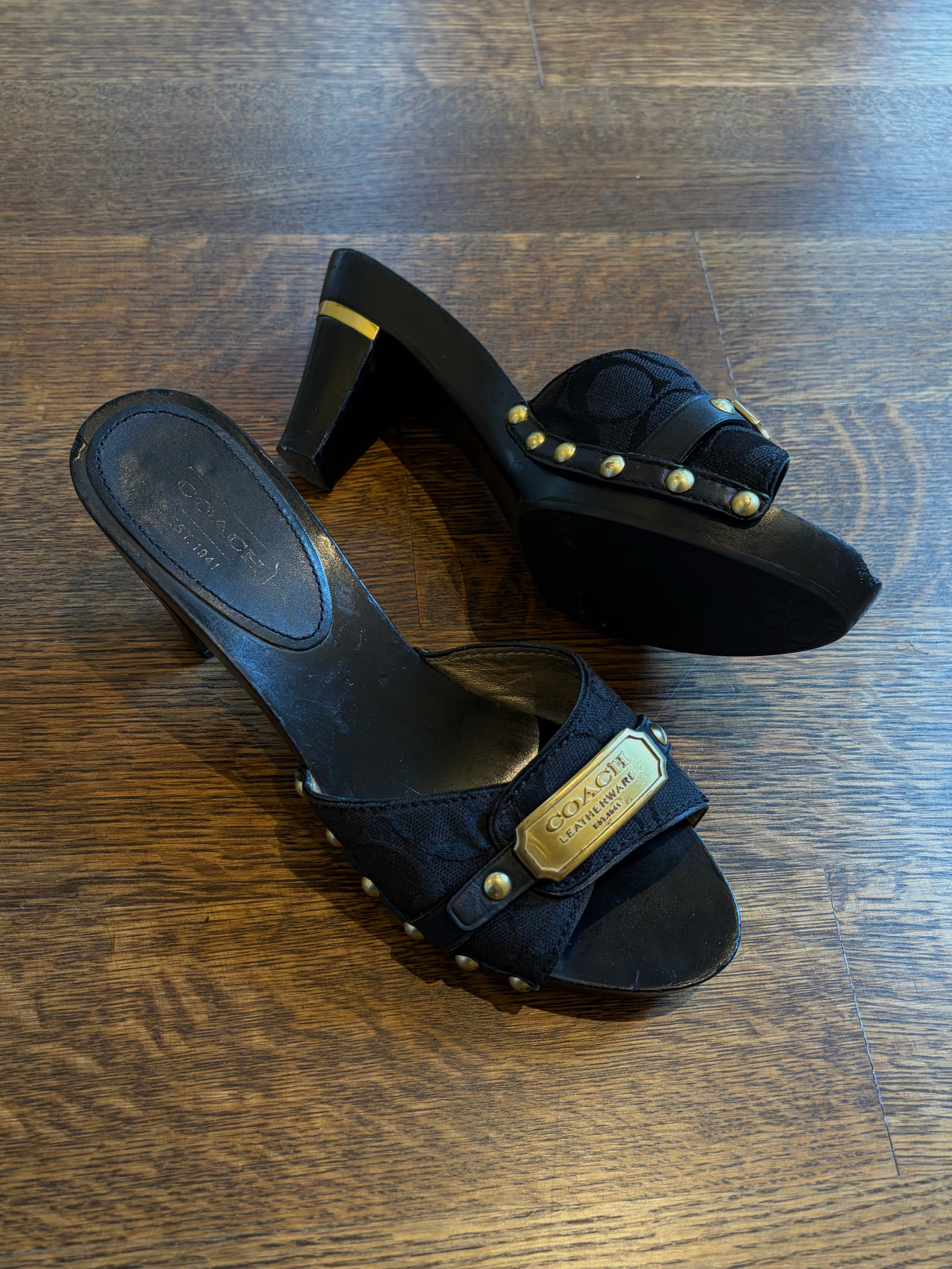 Coach Abella Signature Heel - 8.5