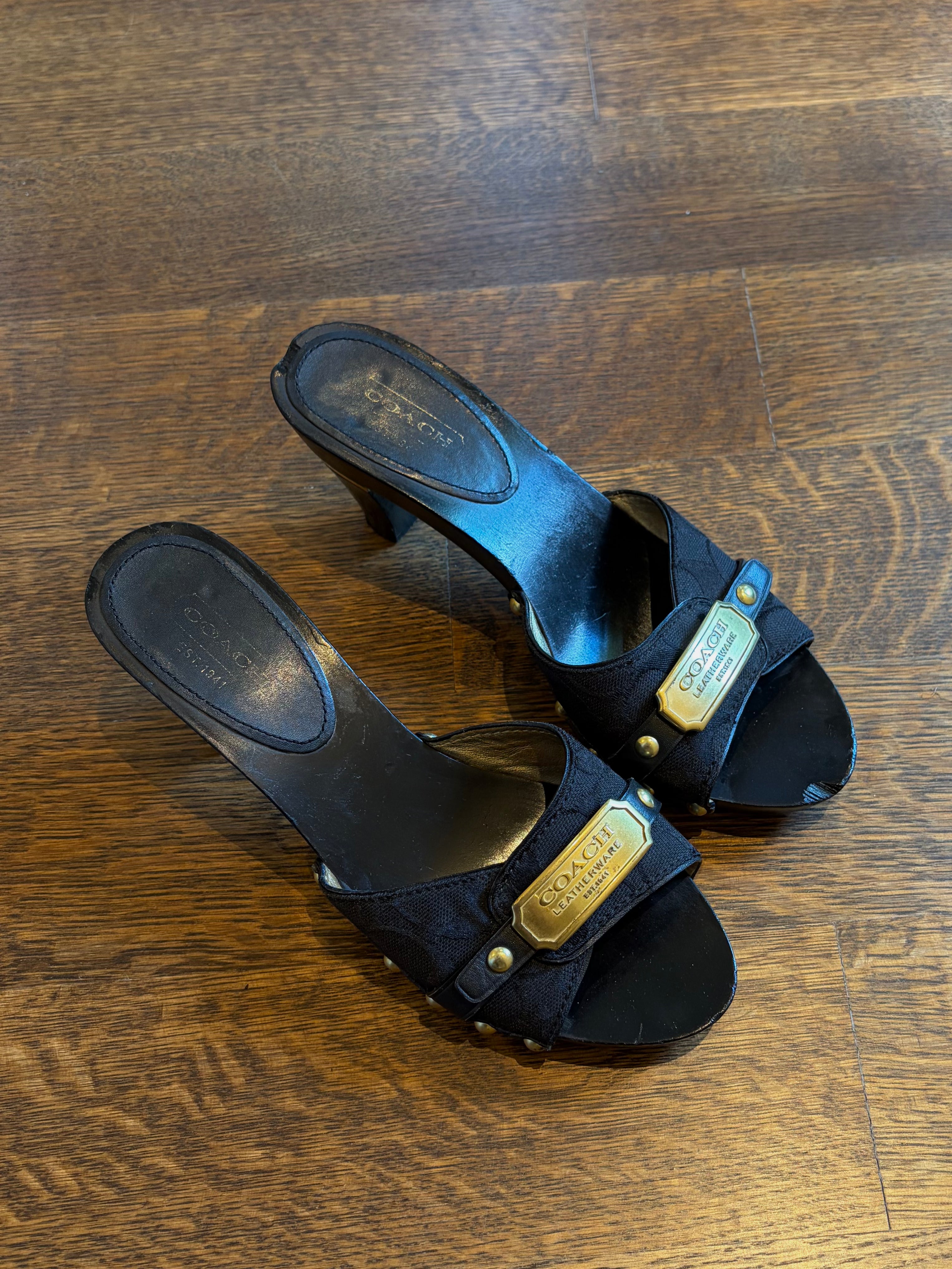 Coach Abella Signature Heel - 8.5