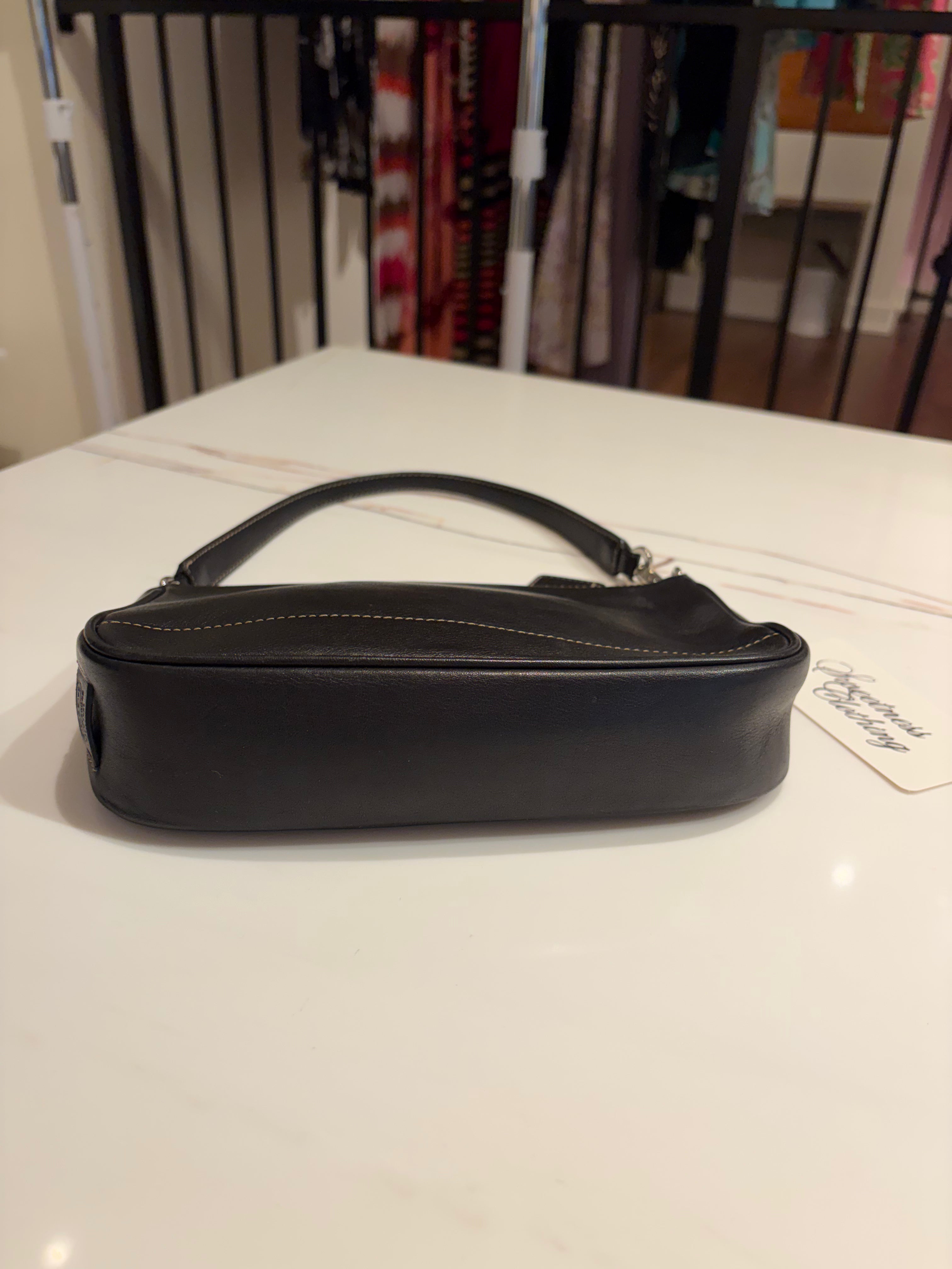 Coach 2002 Hamptons Black Mini Shoulder Bag