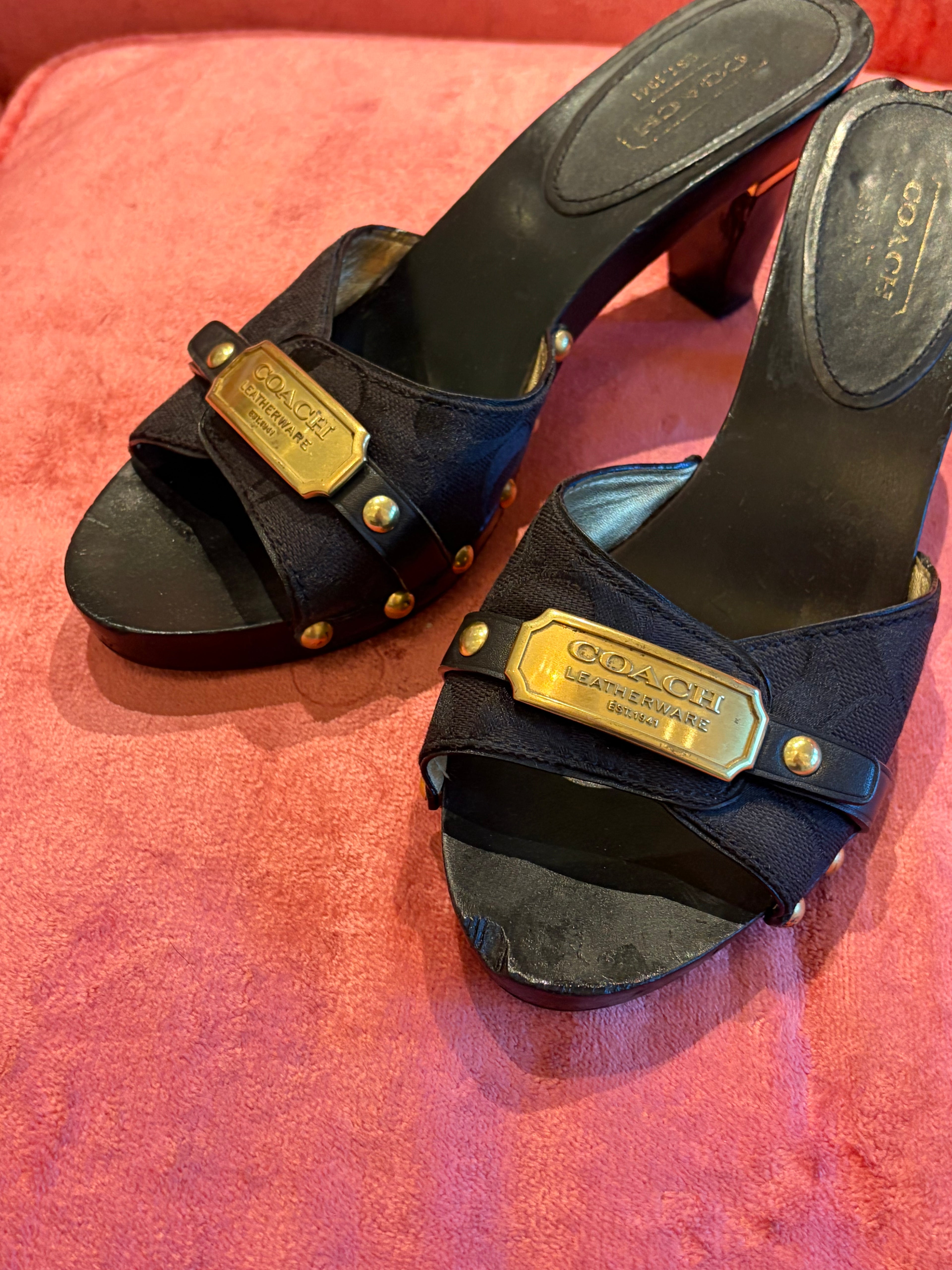Coach Abella Signature Heel - 8.5