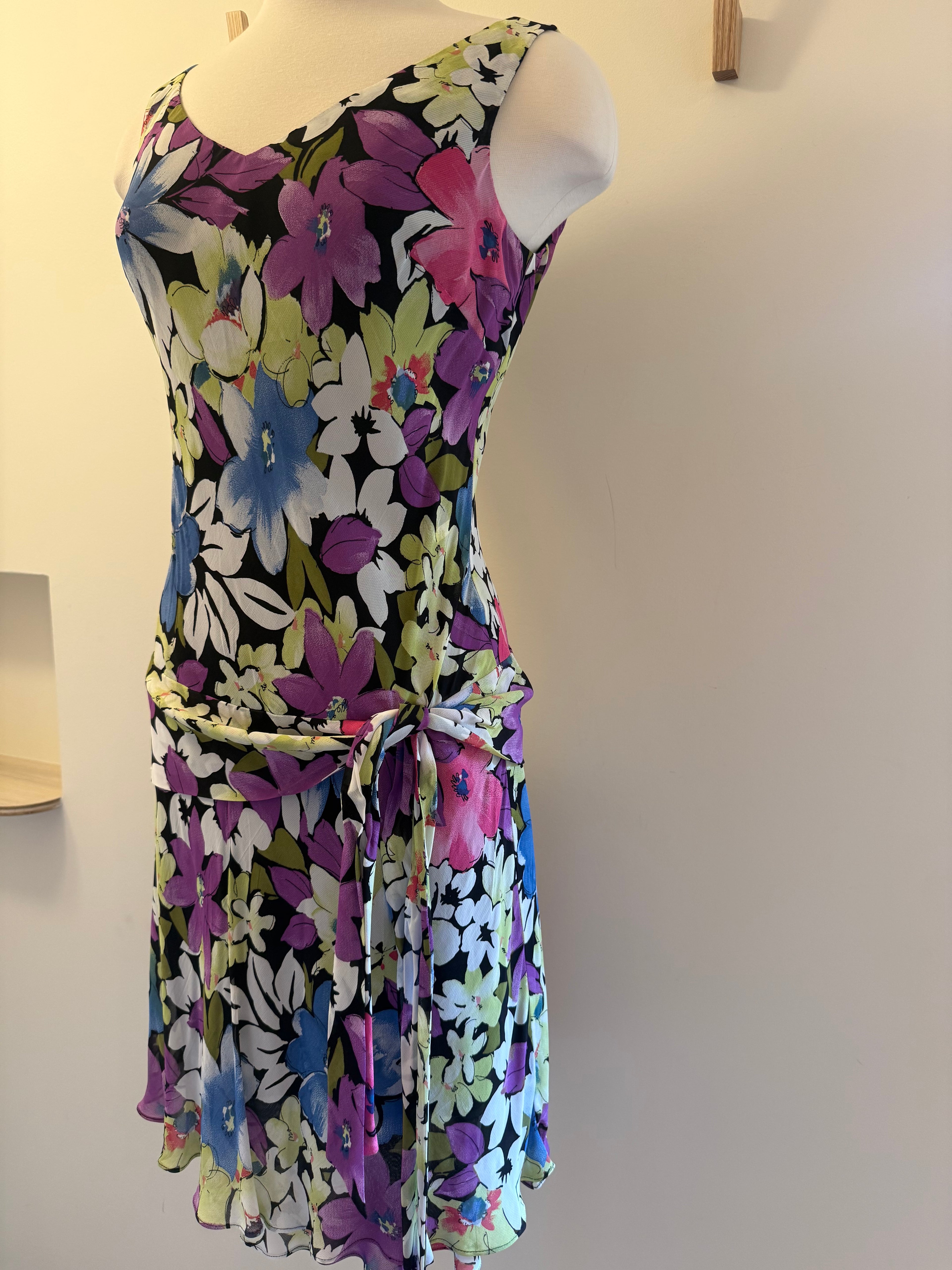 Evan Picone Floral Mini Dress - Size 6