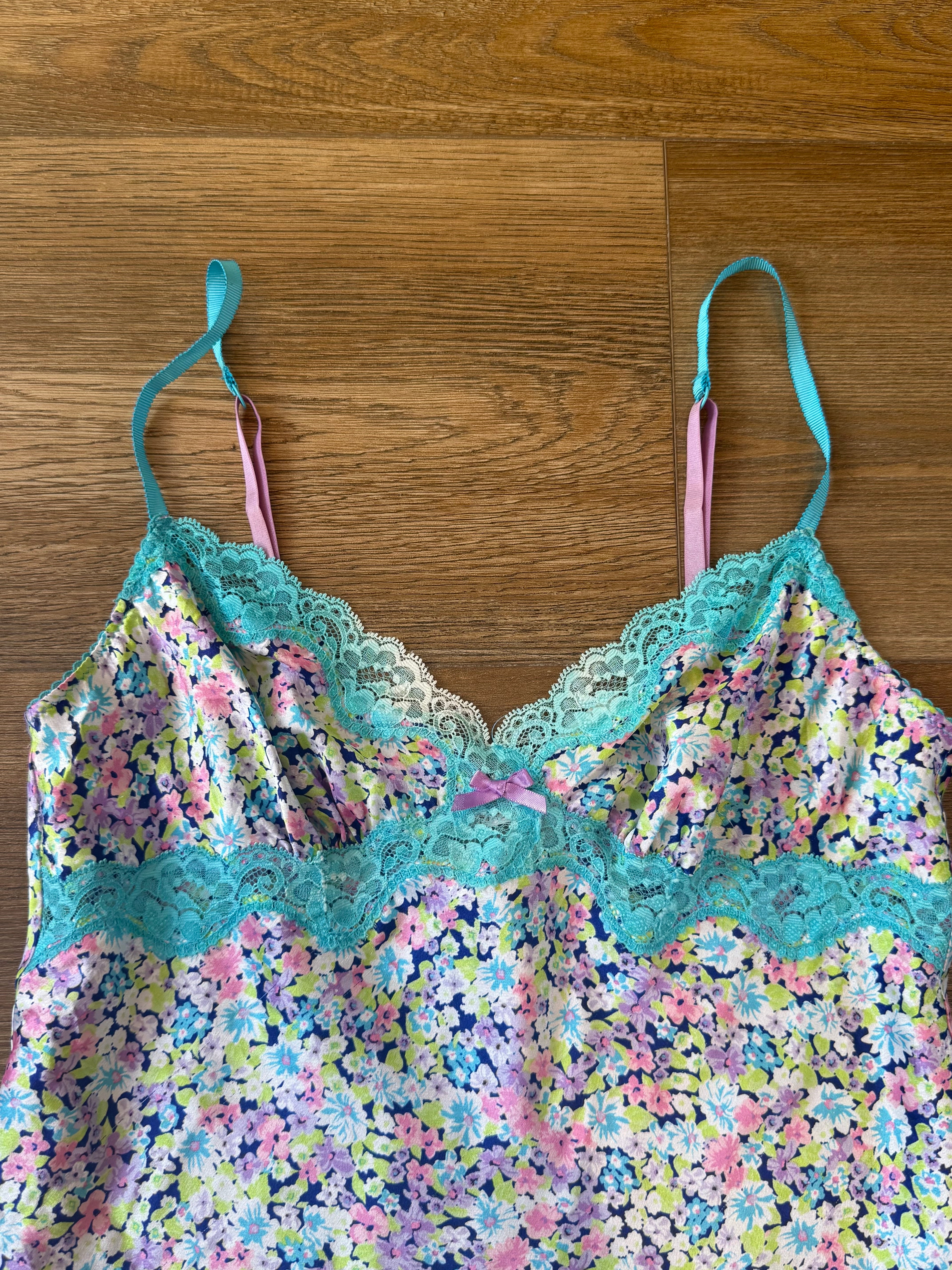 VS Floral Lace Tank - Small
