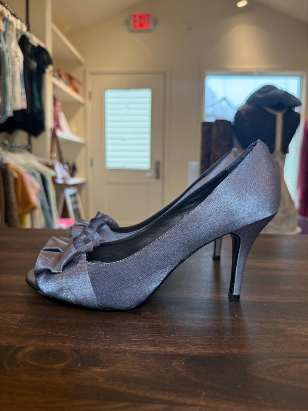 Dusty Purple Ruffle Satin Pump - 8.5