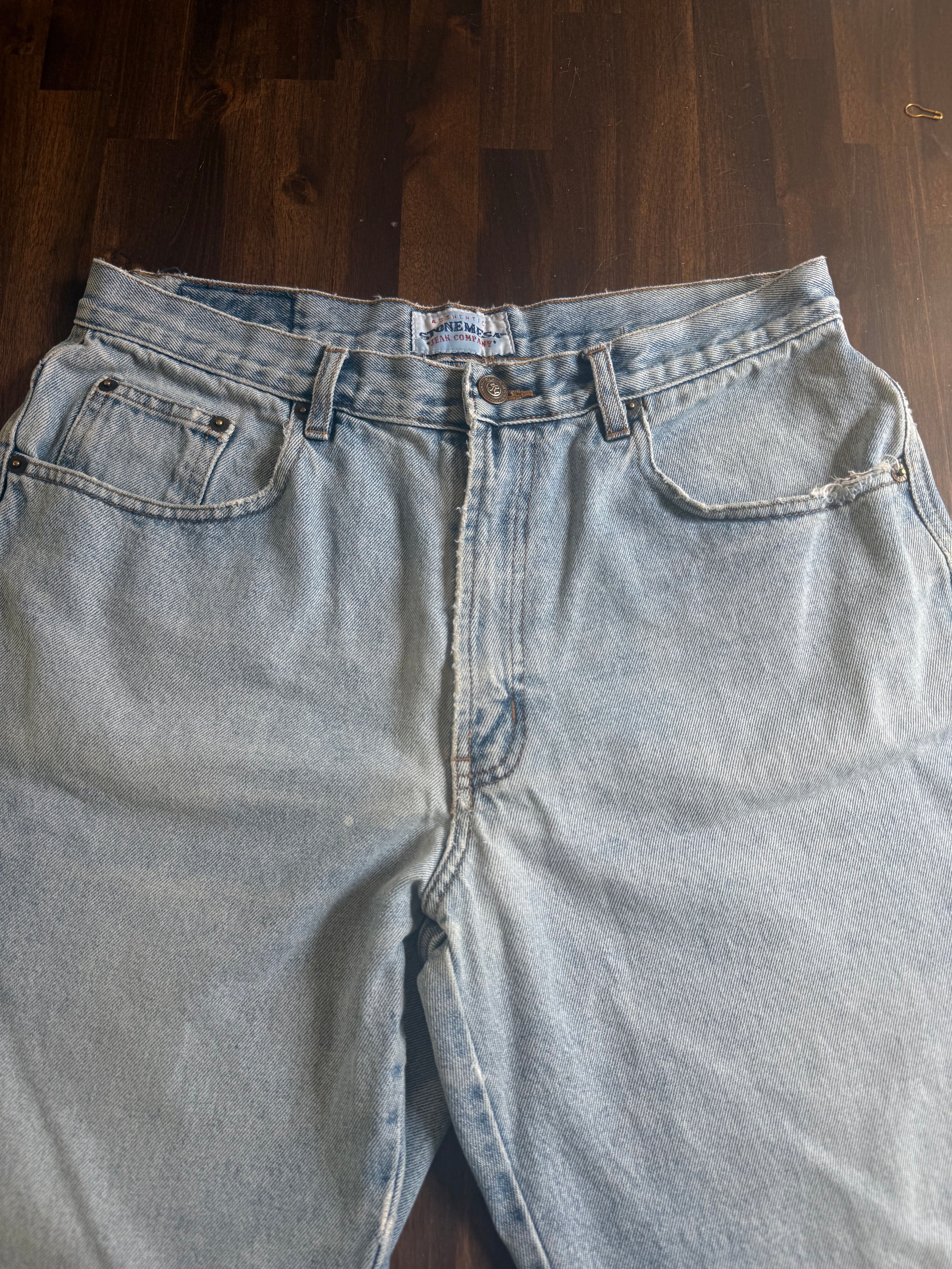 Light Wash Jean Shorts - Size 18
