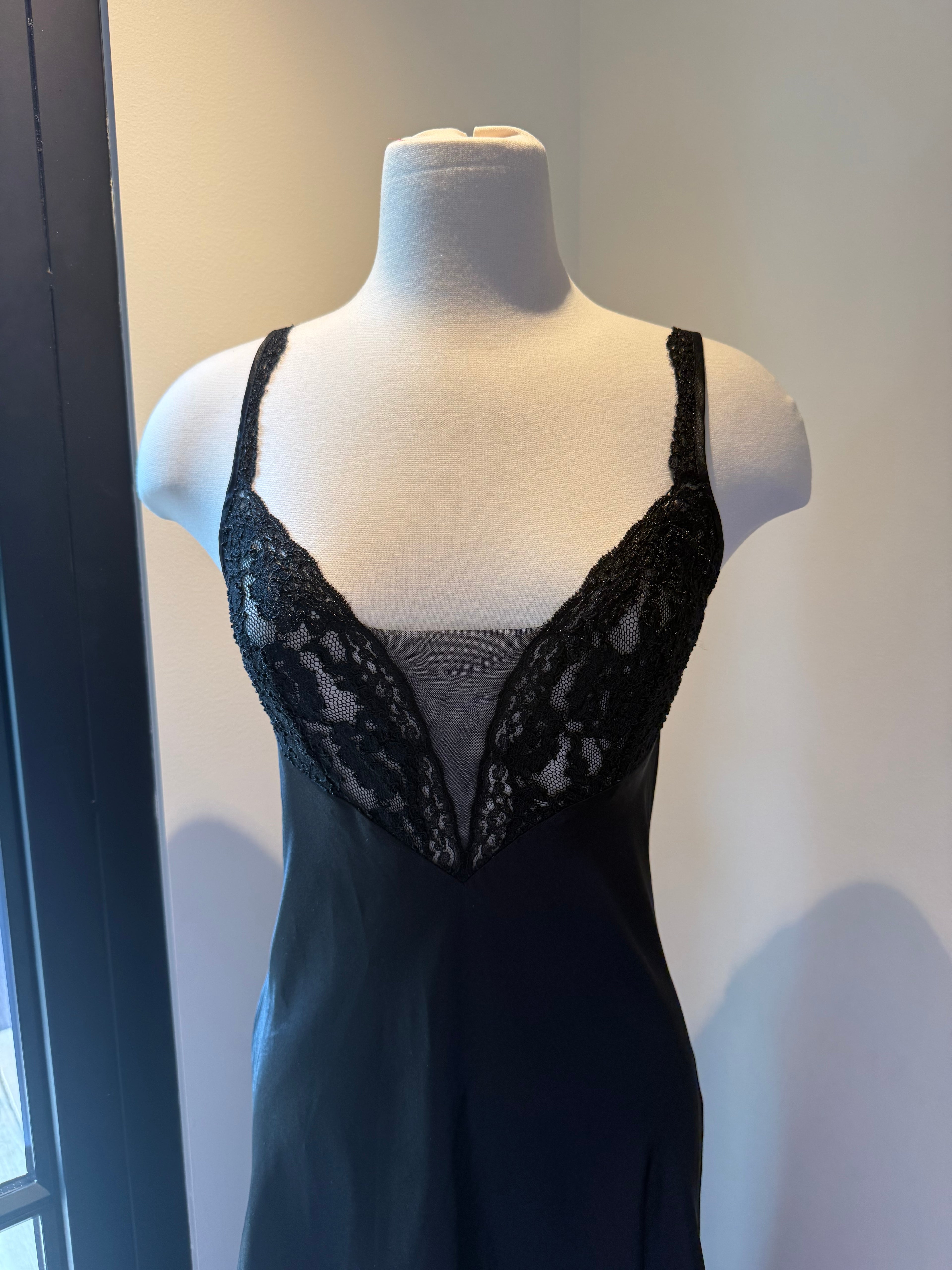 Gold Label VS Maxi Black Lace Dress - S/M
