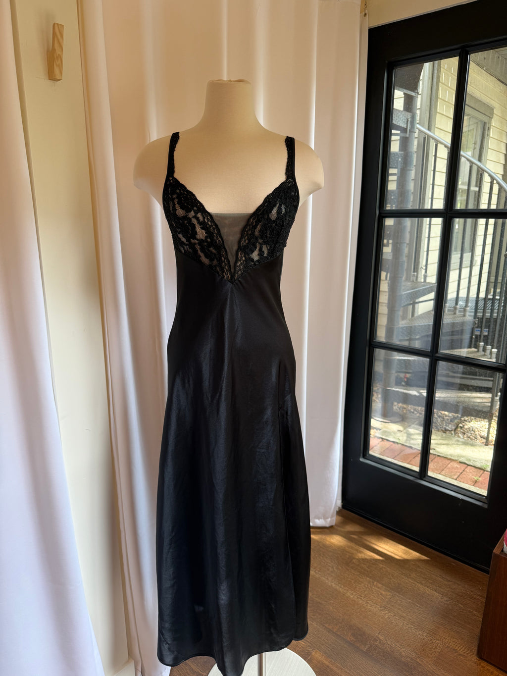 Gold Label VS Maxi Black Lace Dress - S/M