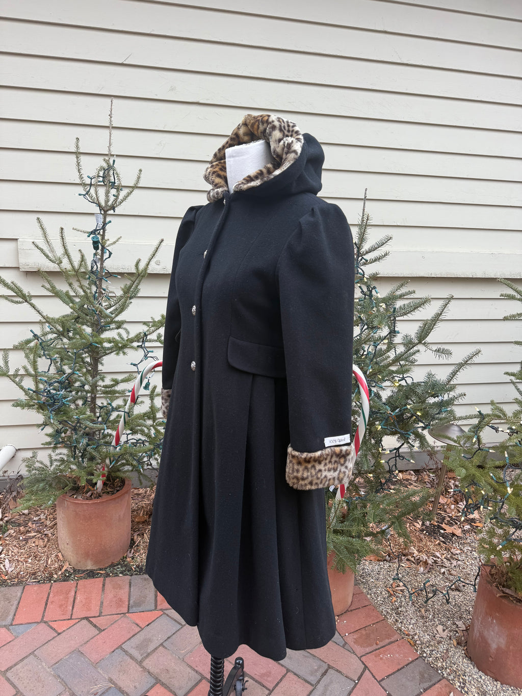 100% Wool Vintage Leopard Coat - XS