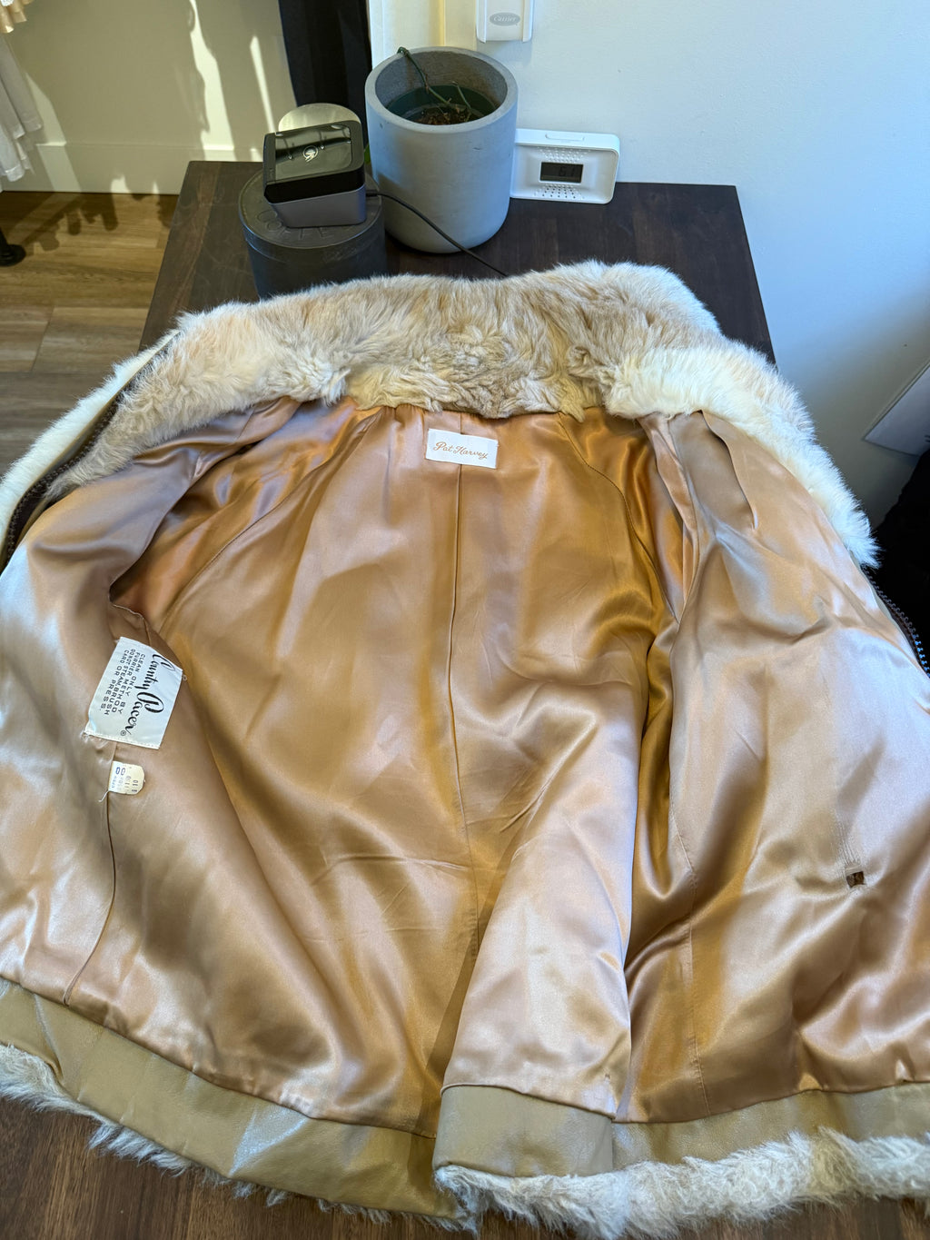 Vintage Country Pacer Fur Coat (real fur) - Medium