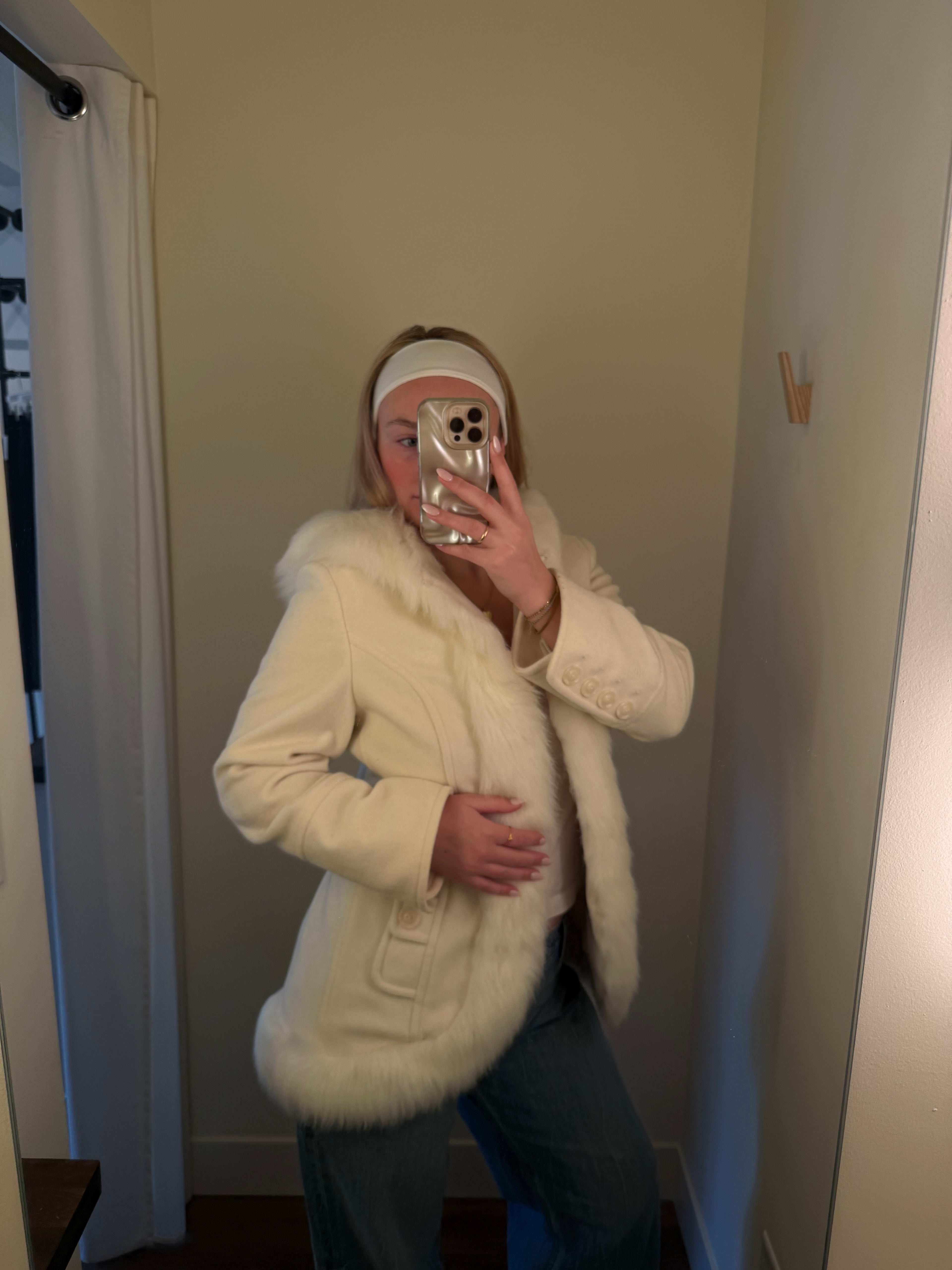 White Fur Trim Hooded Coat - Medium